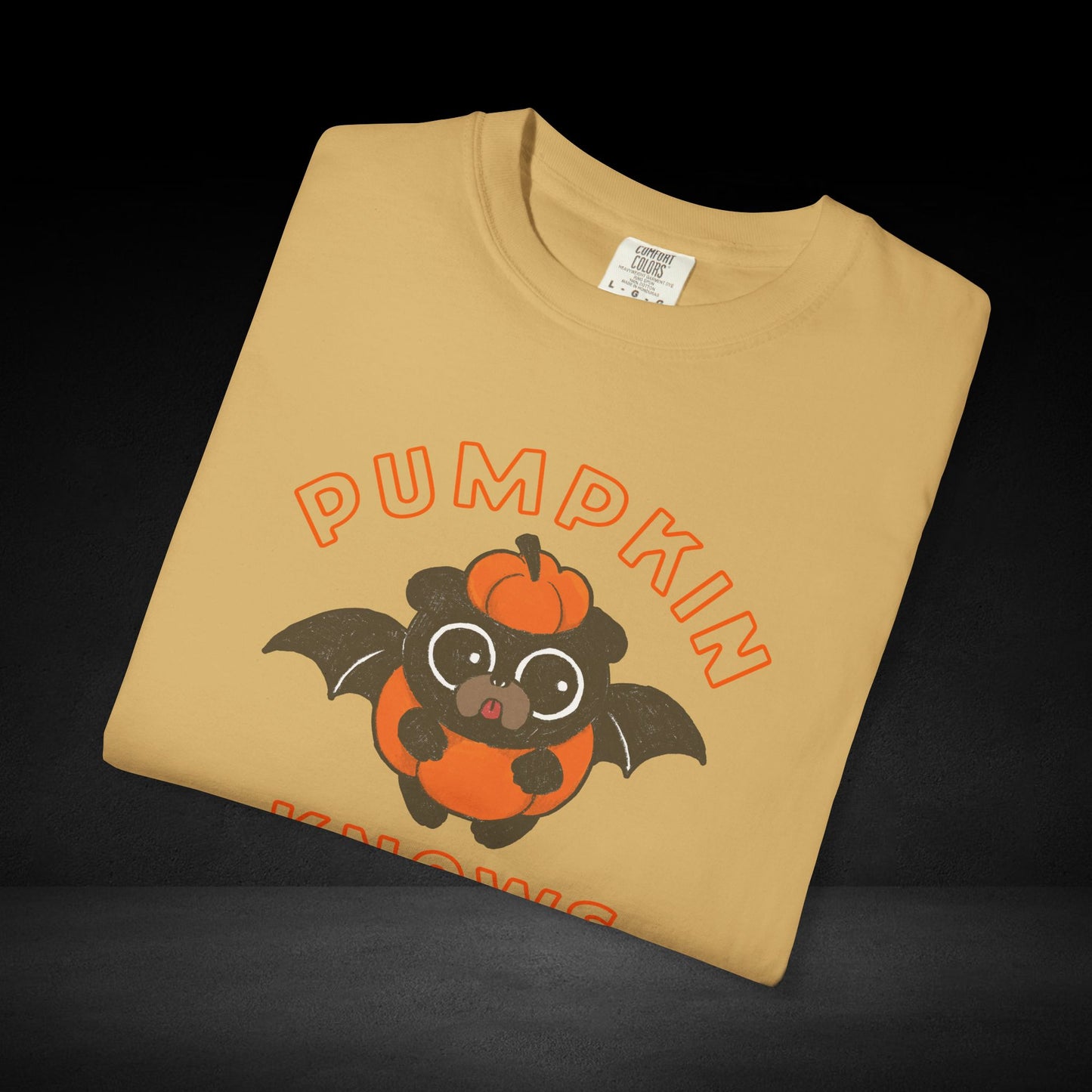 Pumpkin Knows Tee – Cute Bat Pug Pumpkin Halloween Coffee Shirt